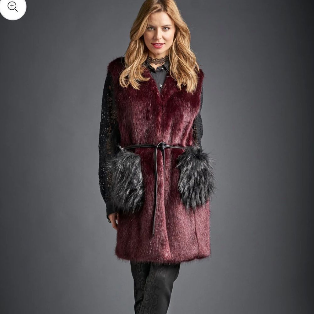 FURIOUS FUR
Deep Pocket Vest.